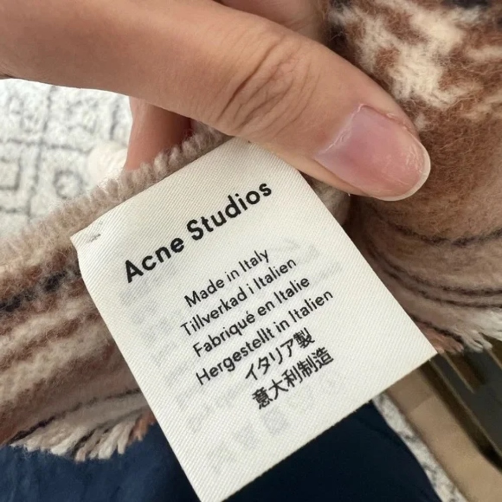 Acne Studios Beige & Brown Cassiar Check Wool Scarf - Picture 3 of 5